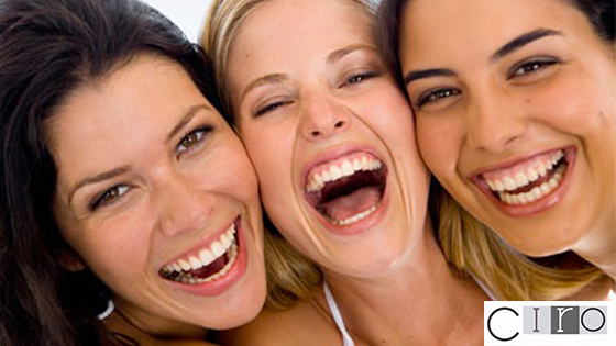 Carillas dentales: mejora tu sonrisa con rapidez