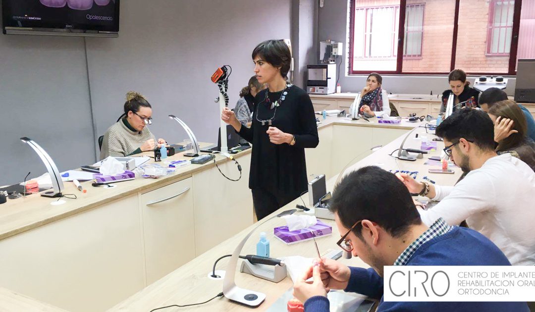 Curso de Restauraciones Biomiméticas impartido por la Dra. Giráldez