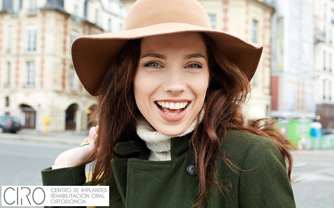 Implantes inmediatos: Recupera tu sonrisa en el día